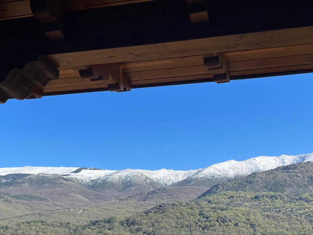 El Mirador De Gredos 3 Apartment Navaluenga Bagian luar foto